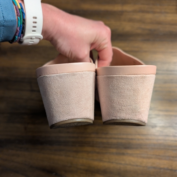 Blush wedge mule size 8 - Picture 4 of 6